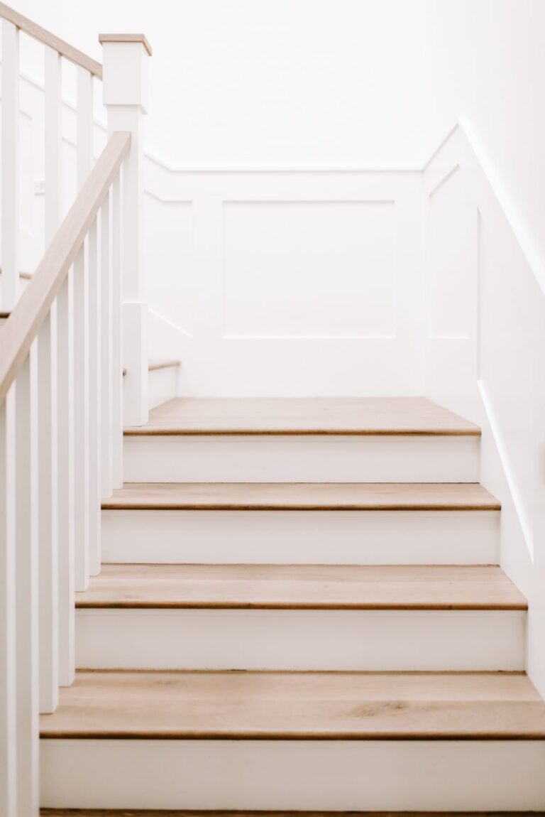 Sample Post with Left-Aligned Sidebar